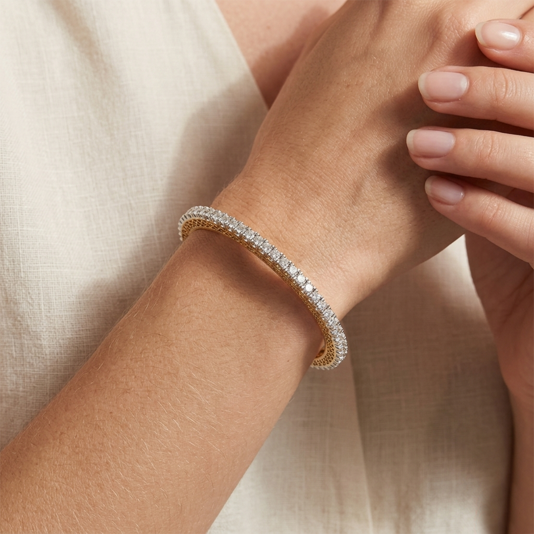 Eterna Glow Diamond Bangle